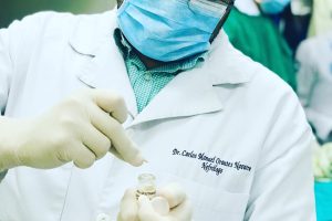 Dr. Carlos Orantes - Especialista en nefrología